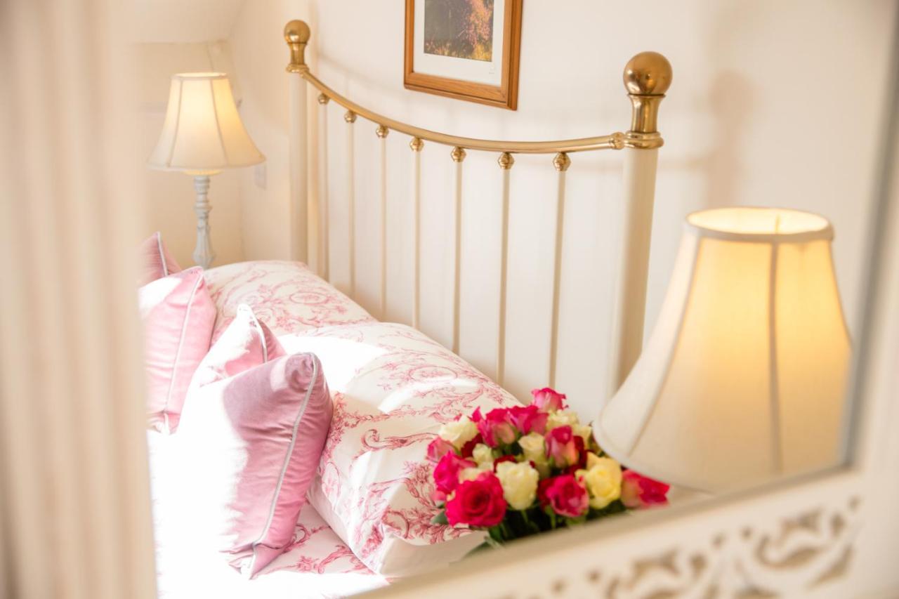 Higher Weddicott Barn Holiday Cottage - Self Catering 查格福德 外观 照片
