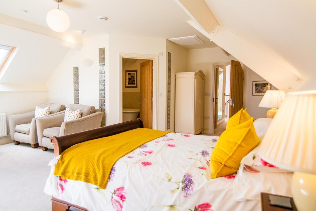 Higher Weddicott Barn Holiday Cottage - Self Catering 查格福德 外观 照片