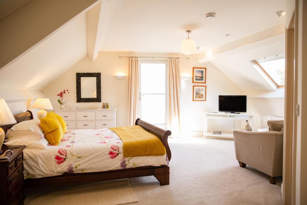 Higher Weddicott Barn Holiday Cottage - Self Catering 查格福德 外观 照片